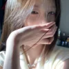 Эмодзи Asian girls