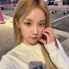 Эмодзи Yuqi