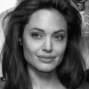 Эмодзи Angelina Jolie