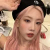 Эмодзи kim lip