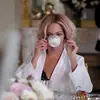 Стикер Celebrities