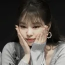 Стикер Jennie kim