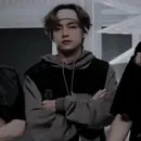 Стикер kim taehyung