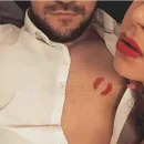 Стикер Kisses and Girls