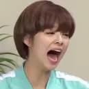 Стикер K-pop Moments