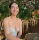 Стикер непонимающая аделаида
