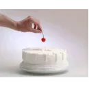 вишенка на cake