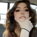 Стикер Hannah Owo