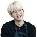 Стикер BTS