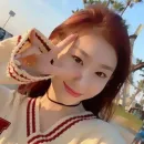 Стикер Chaeryeong