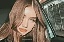 Стикер girl