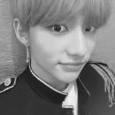 Стикер hyunjin