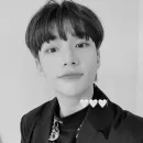 Стикер hyunjin