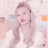 Стикер hwang yeji
