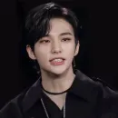 Стикер HYUNJIN