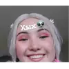 Стикер 💞~КаРаМбЕйБи~❤️