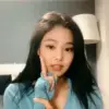 Стикер kim jennie