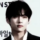 Стикер bts kim taehyung