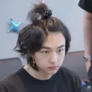 Стикер Хенджин