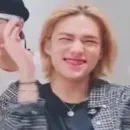 Стикер Хенджин