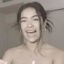 Стикер Madison Beer