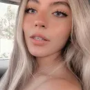 Стикер Sabrina Quesada
