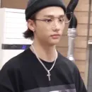 Стикер бездомные дети