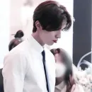 Стикер Lee Dong Wook