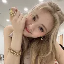 Стикер Yuna Itzy